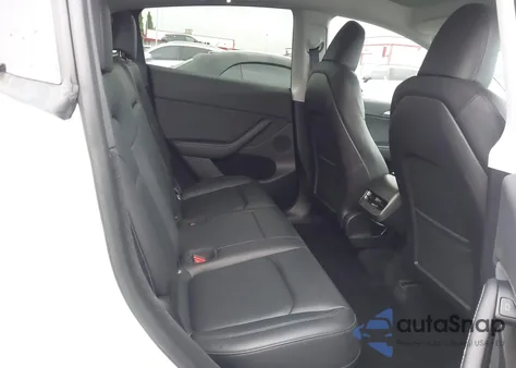 2023 Tesla Model Y Awd/Long Range Dual Motor All-Wheel Drive z USA, uszkodzony, nr VIN 7SAYGDEE8PA083358